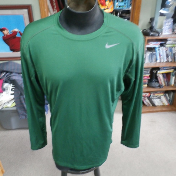 nike pro combat green